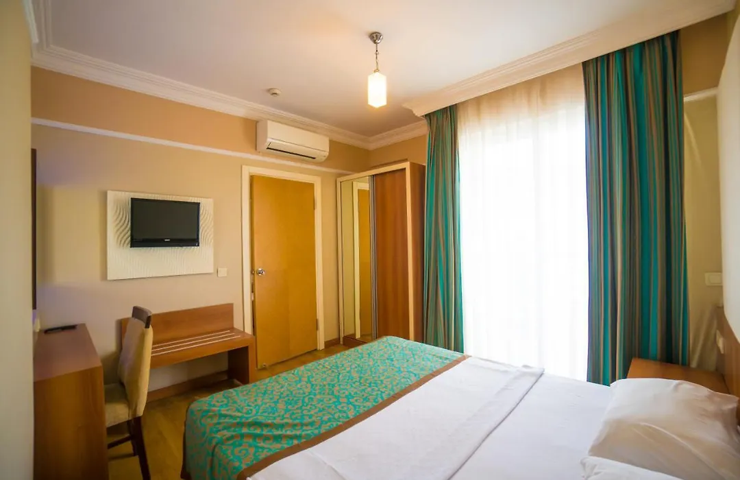 Cleopatra Tac Hotel & Apart-1